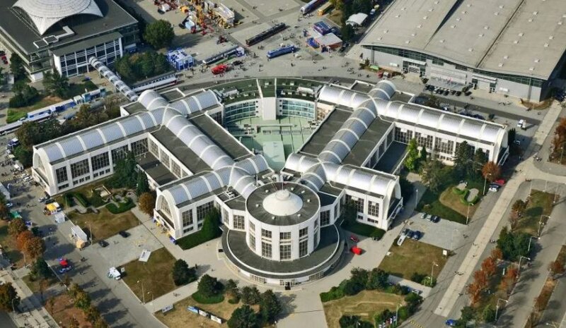 Strojírenský veletrh v Brně začal ve velkém stylu